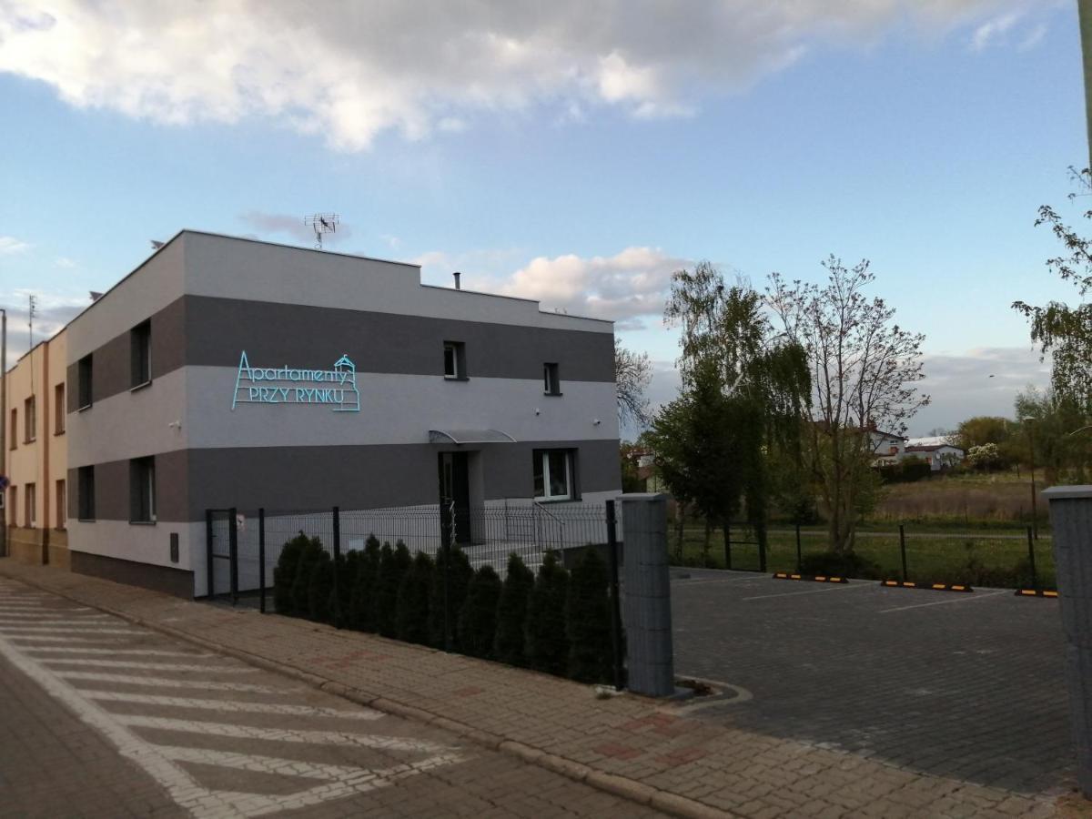 Apartamenty Przy Rynku Жнин Экстерьер фото